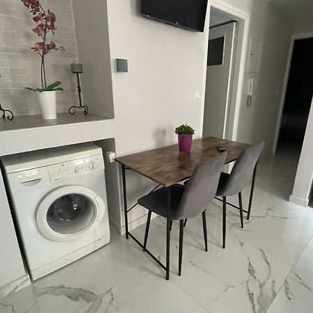 Anais Apartment Preveza Eksteriør bilde